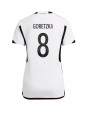Ženski Nogometna dresi replika Nemčija Leon Goretzka #8 Domači SP 2022 Kratek rokav